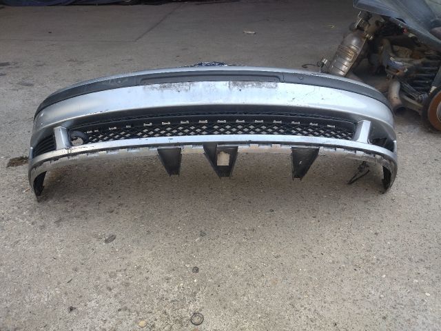 bontott FORD GALAXY Első Lökhárító (Részeivel)