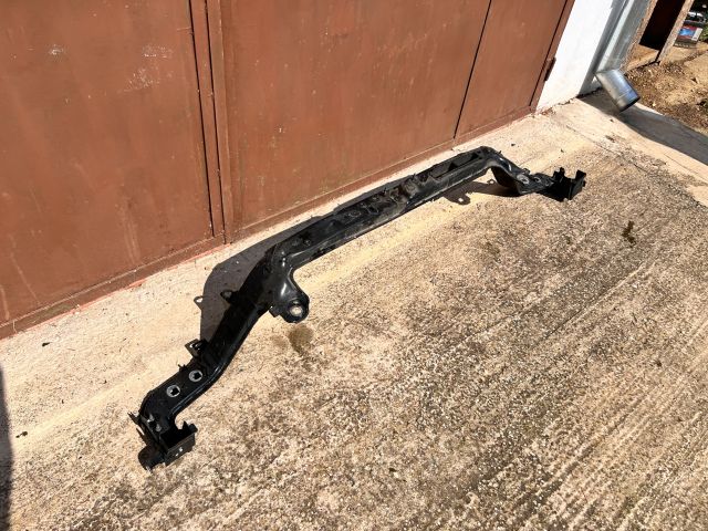 bontott FORD GALAXY Első Lökhárító Tartó Felső