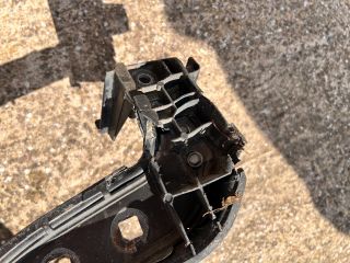 bontott FORD GALAXY Első Lökhárító Tartó Felső