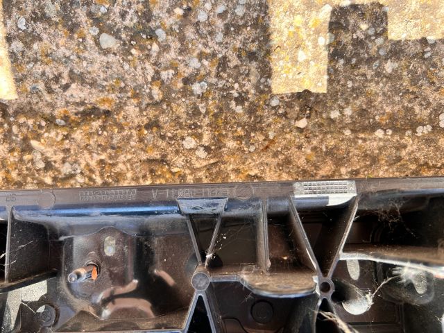 bontott FORD GALAXY Első Lökhárító Tartó Felső