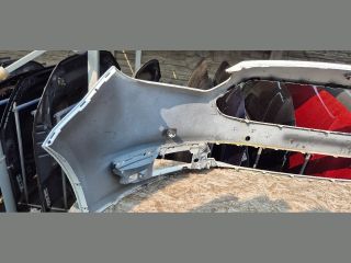 bontott FORD GALAXY Első Lökhárító (Üresen)