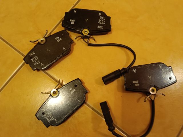 bontott FORD GALAXY Fékpofa