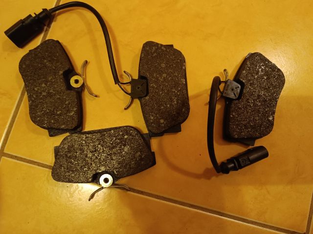 bontott FORD GALAXY Fékpofa