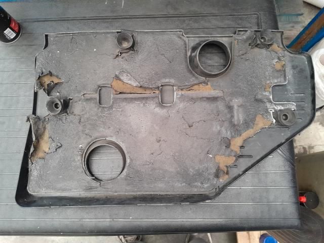 bontott FORD GALAXY Felső Hűtőburkolat