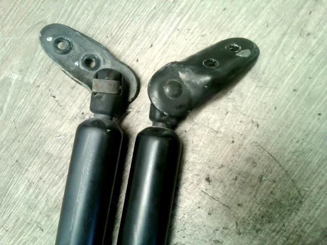 bontott FORD GALAXY Gázrugós Kitámasztó Teleszkóp Pár Csomagtérajtó