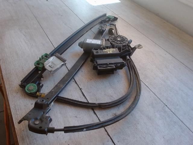 bontott FORD GALAXY Jobb első Ablakemelő Szerkezet (Elektromos)