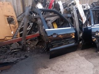 bontott FORD GALAXY Jobb első Ajtó (Üres lemez)