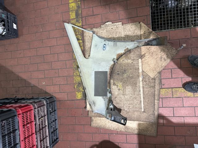 bontott FORD GALAXY Jobb első Sárvédő