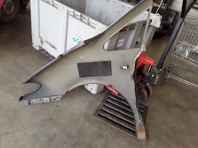 bontott FORD GALAXY Jobb első Sárvédő