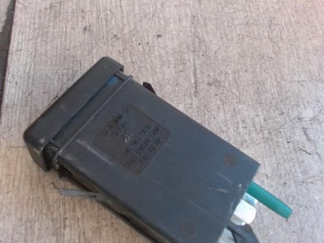 bontott FORD GALAXY Jobb első Ülésfűtés Kapcsoló