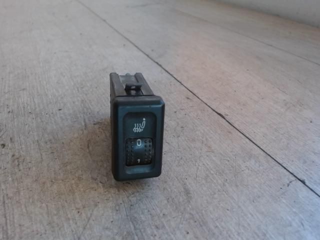 bontott FORD GALAXY Jobb első Ülésfűtés Kapcsoló