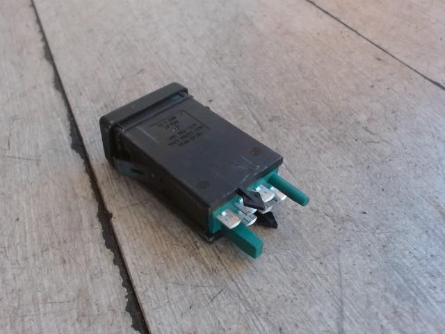 bontott FORD GALAXY Jobb első Ülésfűtés Kapcsoló