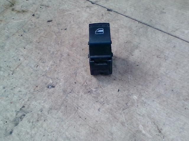 bontott FORD GALAXY Jobb hátsó Ablakemelő Kapcsoló