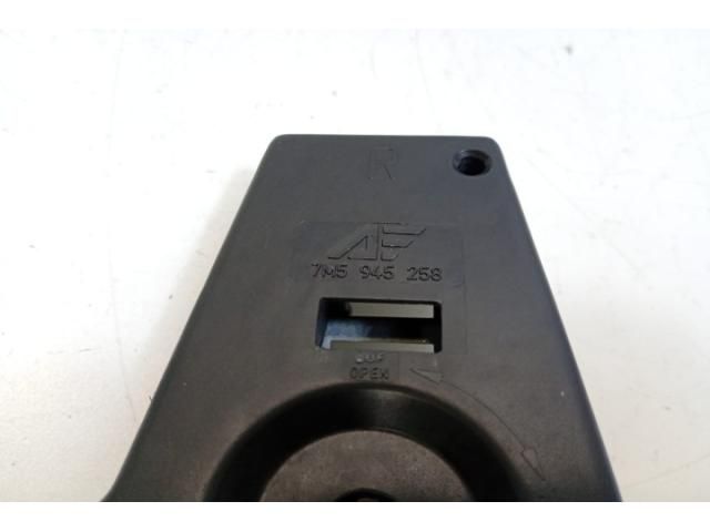 bontott FORD GALAXY Jobb Hátsó Lámpa Foglalat