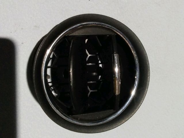 bontott FORD GALAXY Középső Szellőző