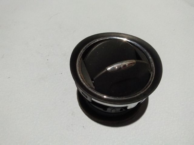 bontott FORD GALAXY Középső Szellőző