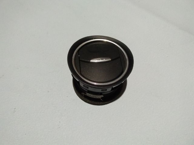 bontott FORD GALAXY Középső Szellőző