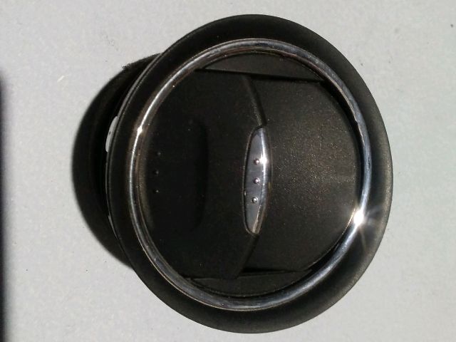 bontott FORD GALAXY Középső Szellőző