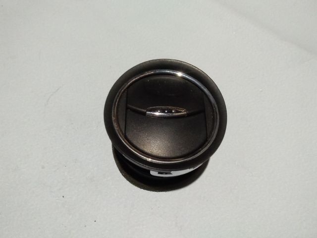 bontott FORD GALAXY Középső Szellőző