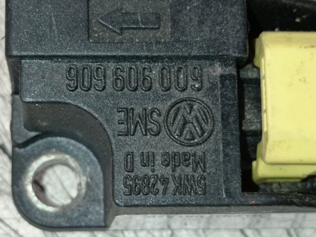 bontott FORD GALAXY Központi Ütközés Érzékelő