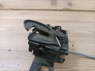 bontott FORD GALAXY Motorháztető Zárszerkezet