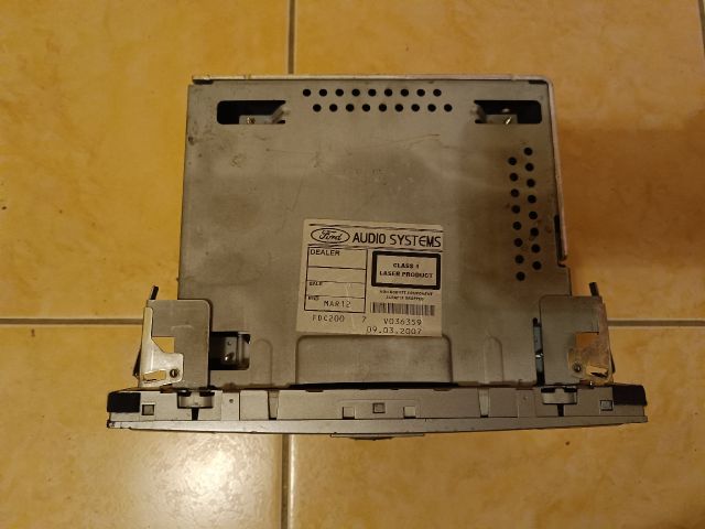 bontott FORD GALAXY Rádió / CD