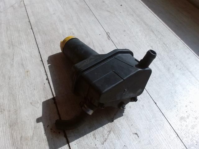 bontott FORD GALAXY Szervóolaj Tartály