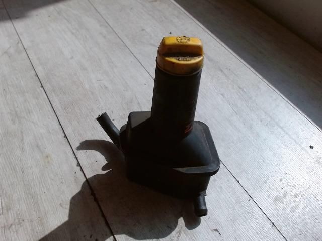 bontott FORD GALAXY Szervóolaj Tartály