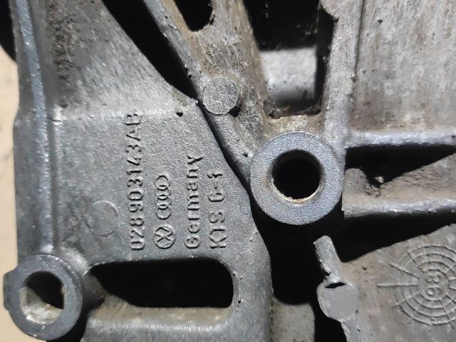 bontott FORD GALAXY Tartó Bak