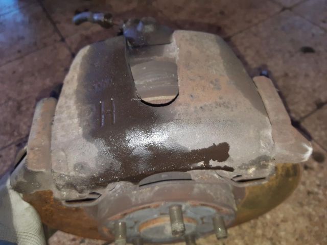 bontott FORD GRAND C-MAX Bal első Csonkállvány Kerékaggyal