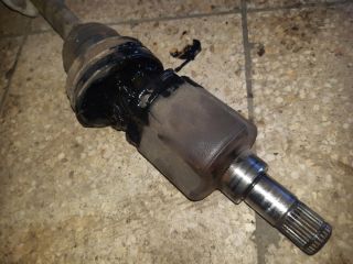 bontott FORD GRAND C-MAX Bal Féltengely