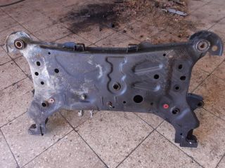 bontott FORD GRAND C-MAX Első Bölcső