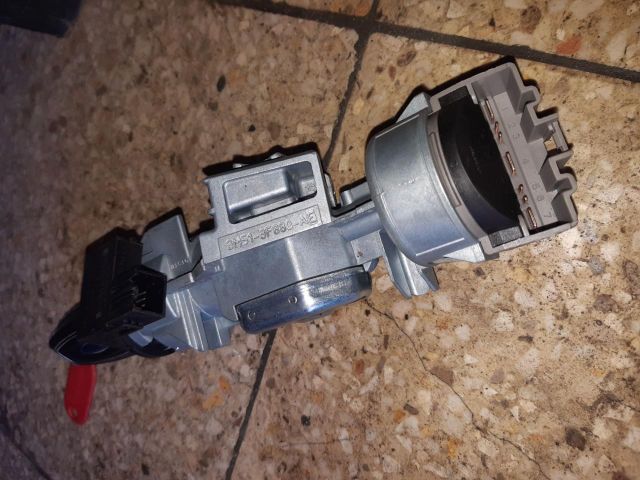 bontott FORD GRAND C-MAX Gyújtáskapcsoló