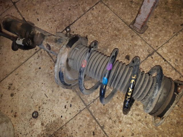 bontott FORD GRAND C-MAX Jobb első Lengéscsillapító