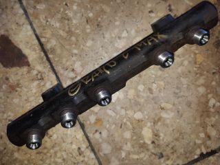 bontott FORD GRAND C-MAX Közösnyomócső