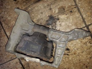 bontott FORD GRAND C-MAX Motor Tartó Bak (Pozíciófüggetlen)
