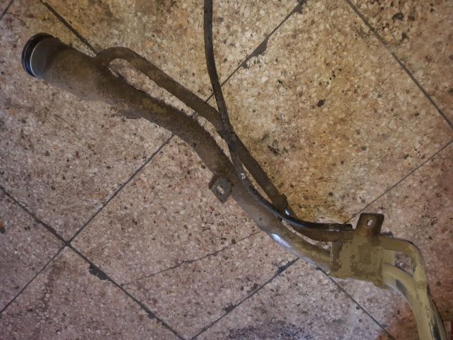 bontott FORD GRAND C-MAX Tankbetöltő Cső (Fém)