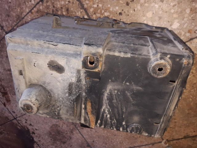 bontott FORD GRAND C-MAX Akkumulátor Tartó