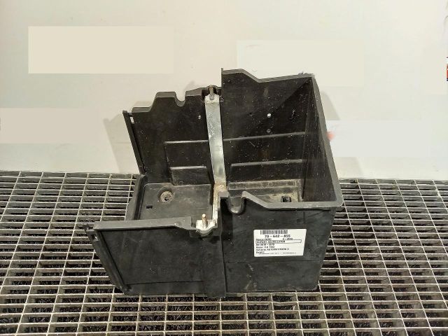 bontott FORD GRAND C-MAX Akkumulátor Tartó