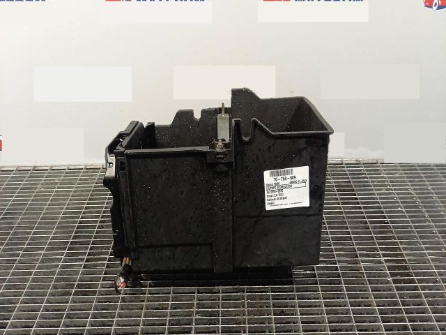 bontott FORD GRAND C-MAX Akkumulátor Tartó