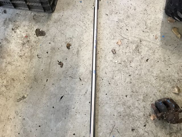 bontott FORD GRAND C-MAX Bal első Vízlehúzó Gumicsík