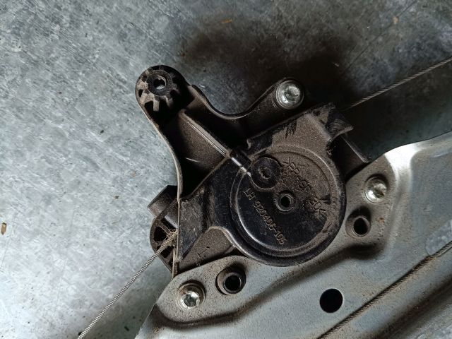 bontott FORD GRAND C-MAX Bal hátsó Ablakemelő Szerkezet (Elektromos)