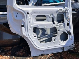 bontott FORD GRAND C-MAX Bal hátsó Ajtó (Üres lemez)