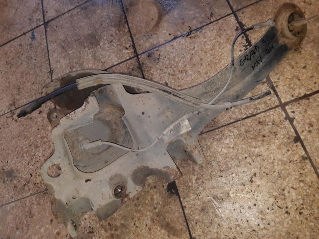 bontott FORD GRAND C-MAX Bal hátsó Csonkállvány Kerékaggyal