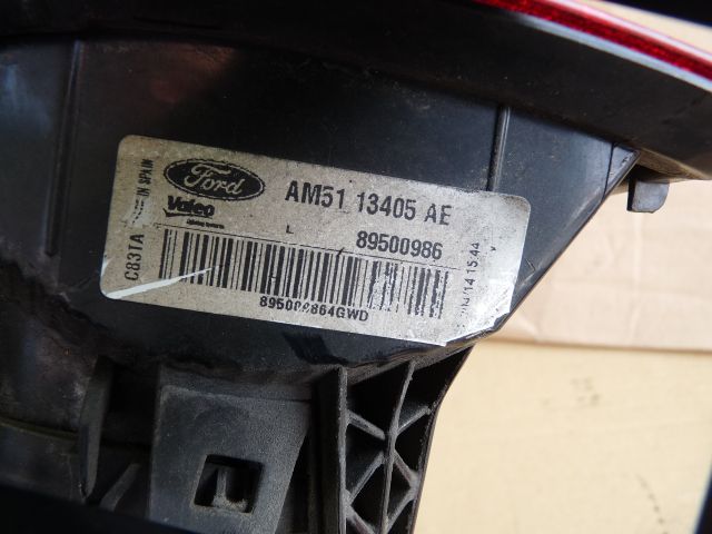 bontott FORD GRAND C-MAX Bal Hátsó Lámpa