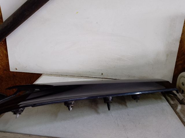 bontott FORD GRAND C-MAX Bal hátsó Sárvédő Felső