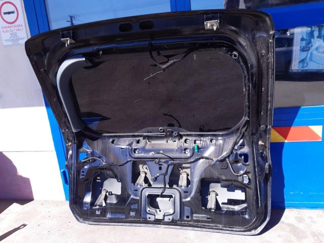bontott FORD GRAND C-MAX Csomagtérajtó (Üres lemez)