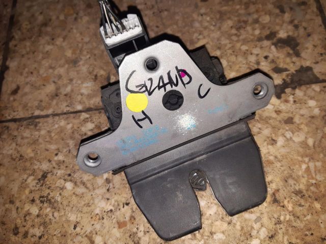 bontott FORD GRAND C-MAX Csomagtérajtó Zárszerkezet