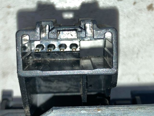 bontott FORD GRAND C-MAX Csomagtérajtó Zárszerkezet