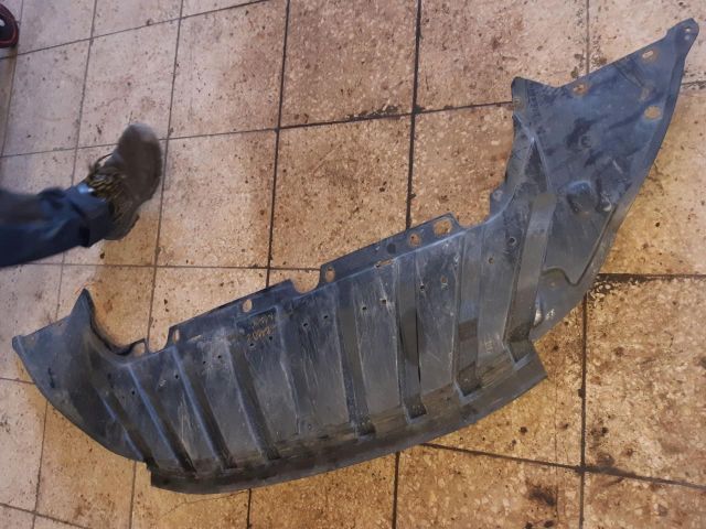 bontott FORD GRAND C-MAX Első Koptató